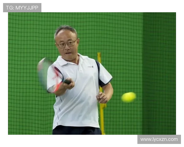 成都网球队防反战术解析与实战应用探讨